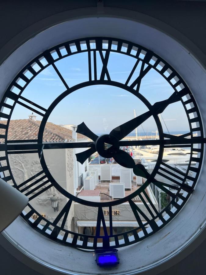 Casa Clock House Banus Appartement *